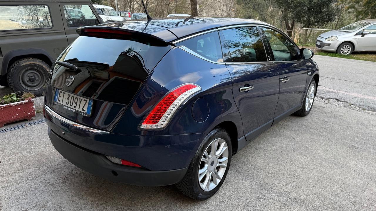 Lancia Delta 1.6 MJT DPF 105 CV Business