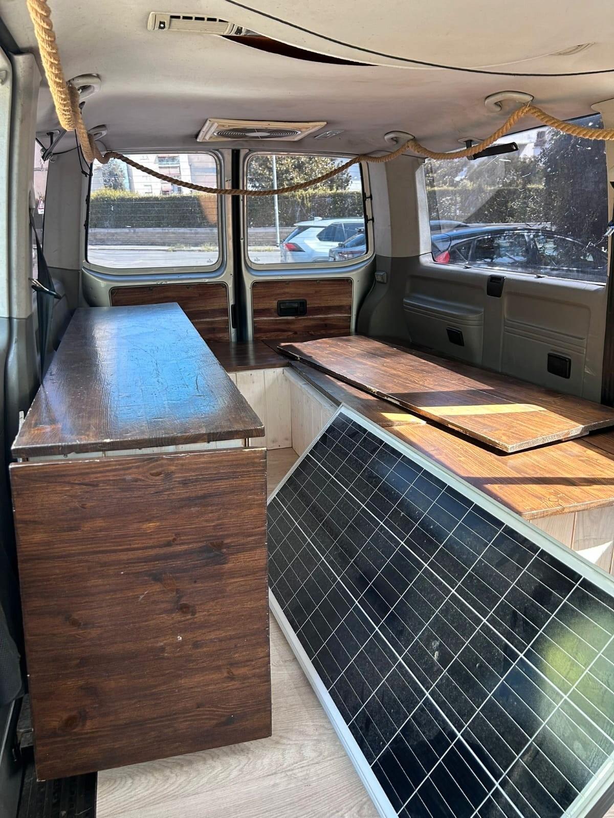 Volkswagen Transporter CAMPERIZZATO