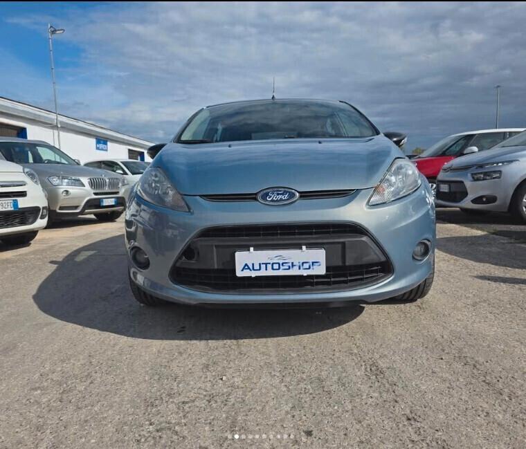 Ford Fiesta 1.4 5 porte Bz.- GPL Titanium