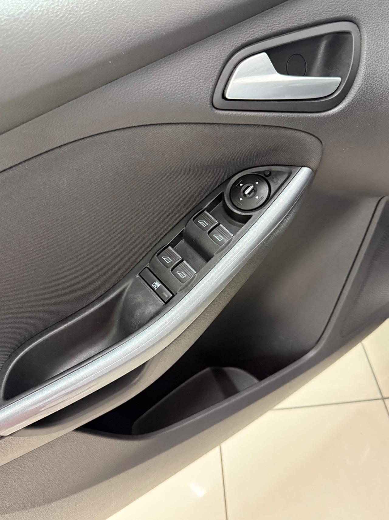 Ford Focus 1.6 TDCi 115 CV Titanium