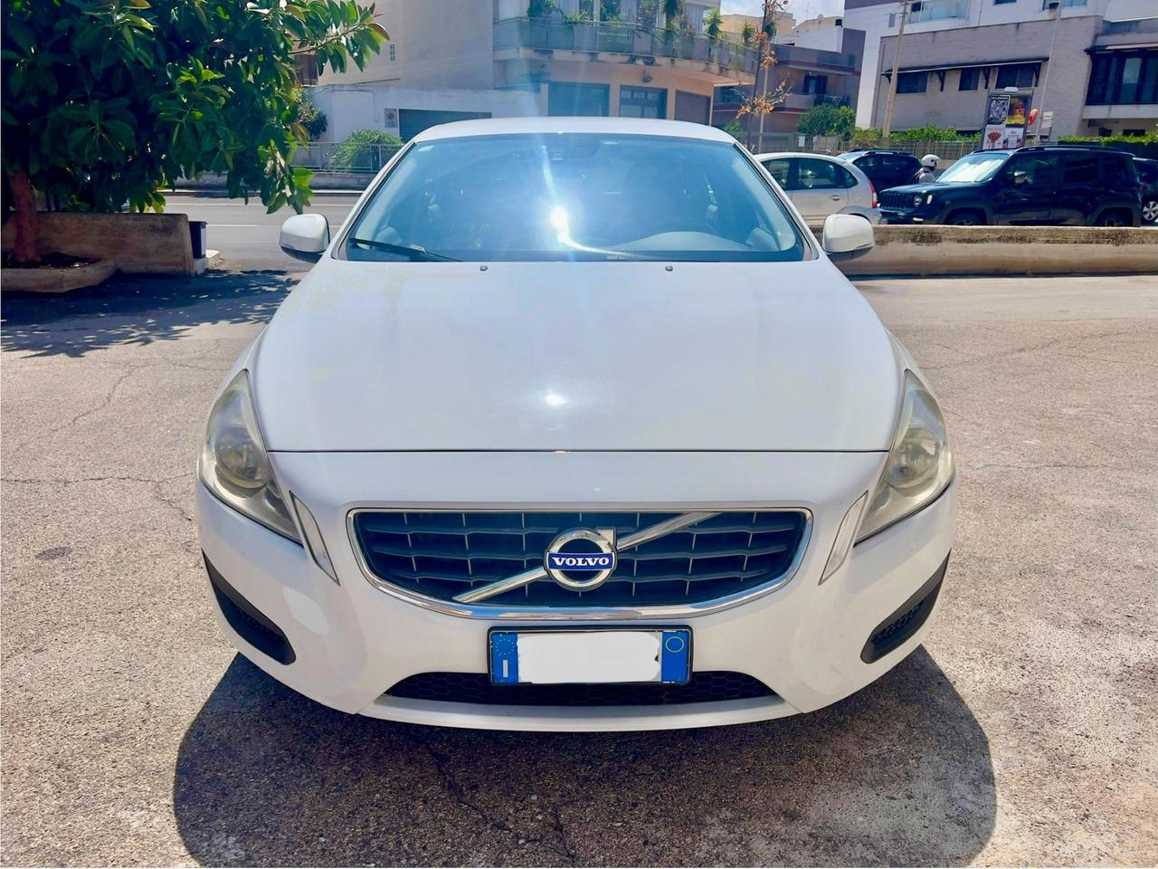 Volvo V60 D5 AWD Geartronic Summum