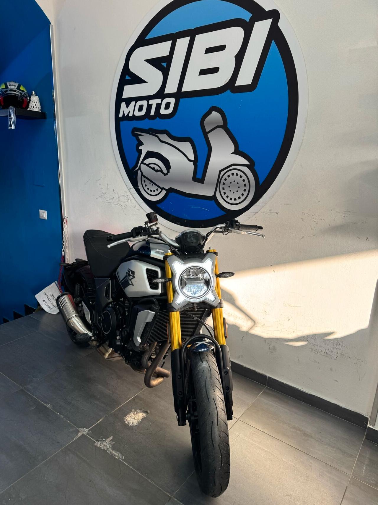 Cf moto Cl-700