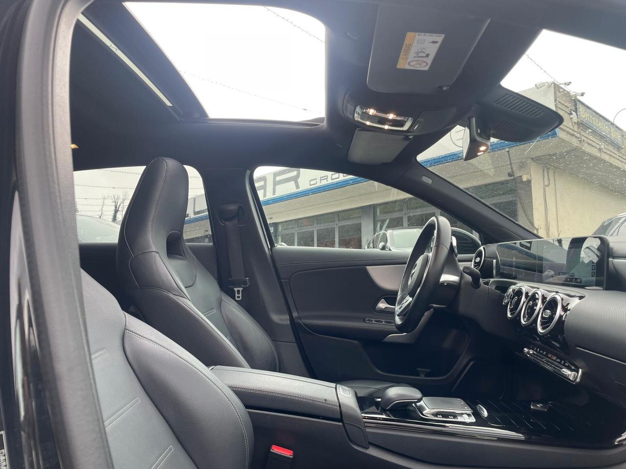 MERCEDES CLASSE A 180d PREMIUM AMG *TETTO*