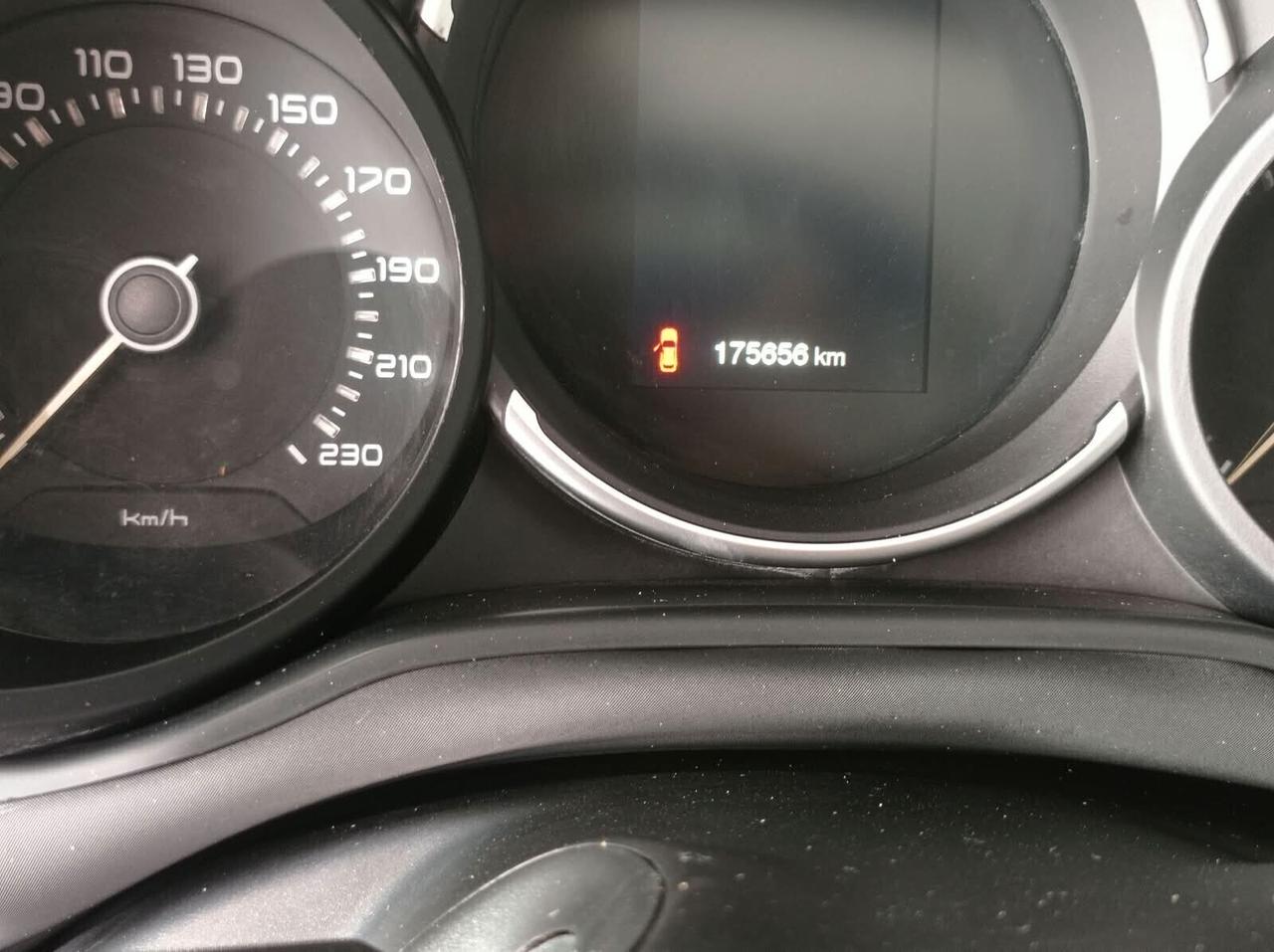 Fiat 500L 1.4 95 CV S&S Cross GPL