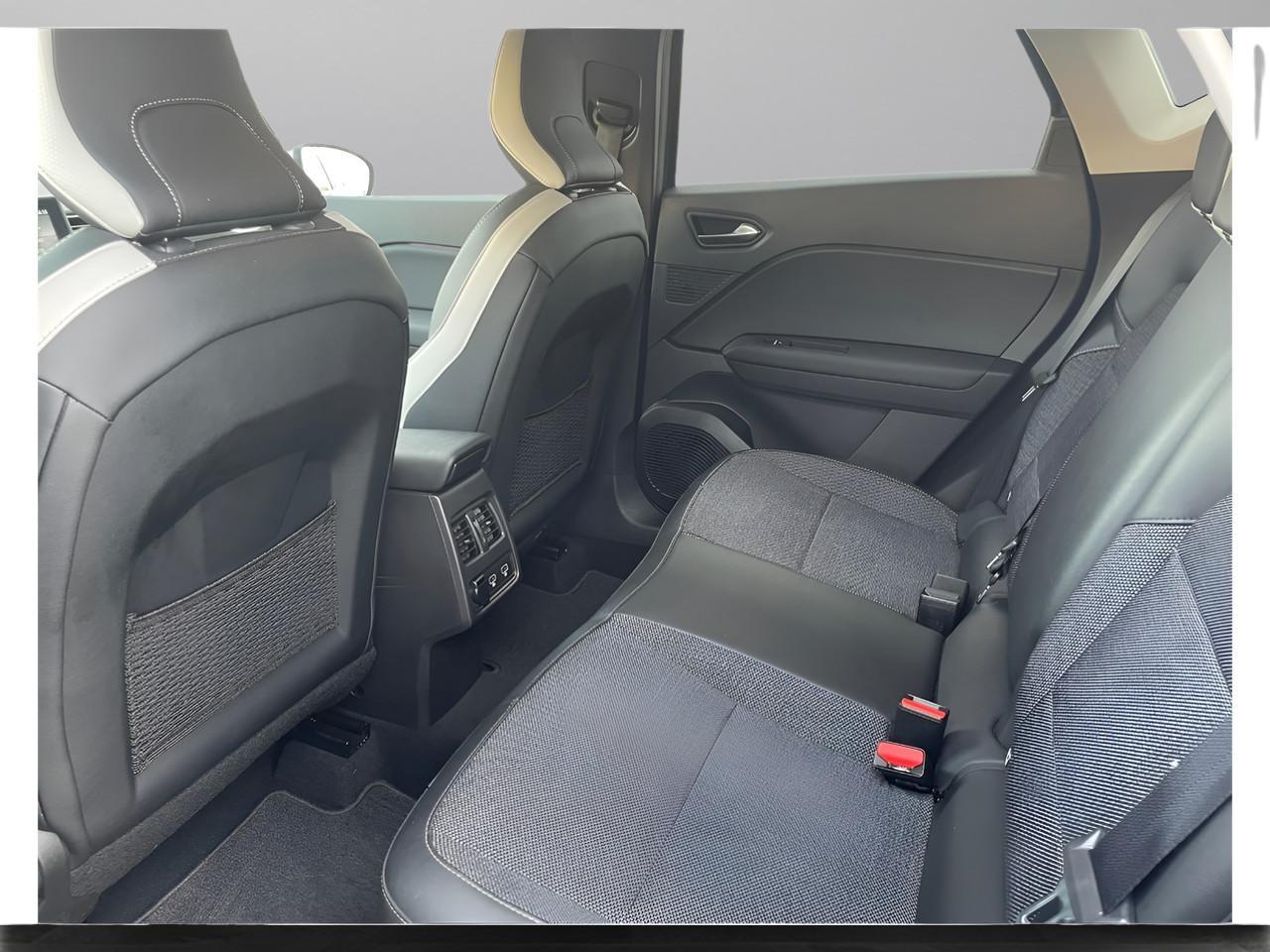 RENAULT Captur 1.6 E-Tech hybrid Intens 145cv auto