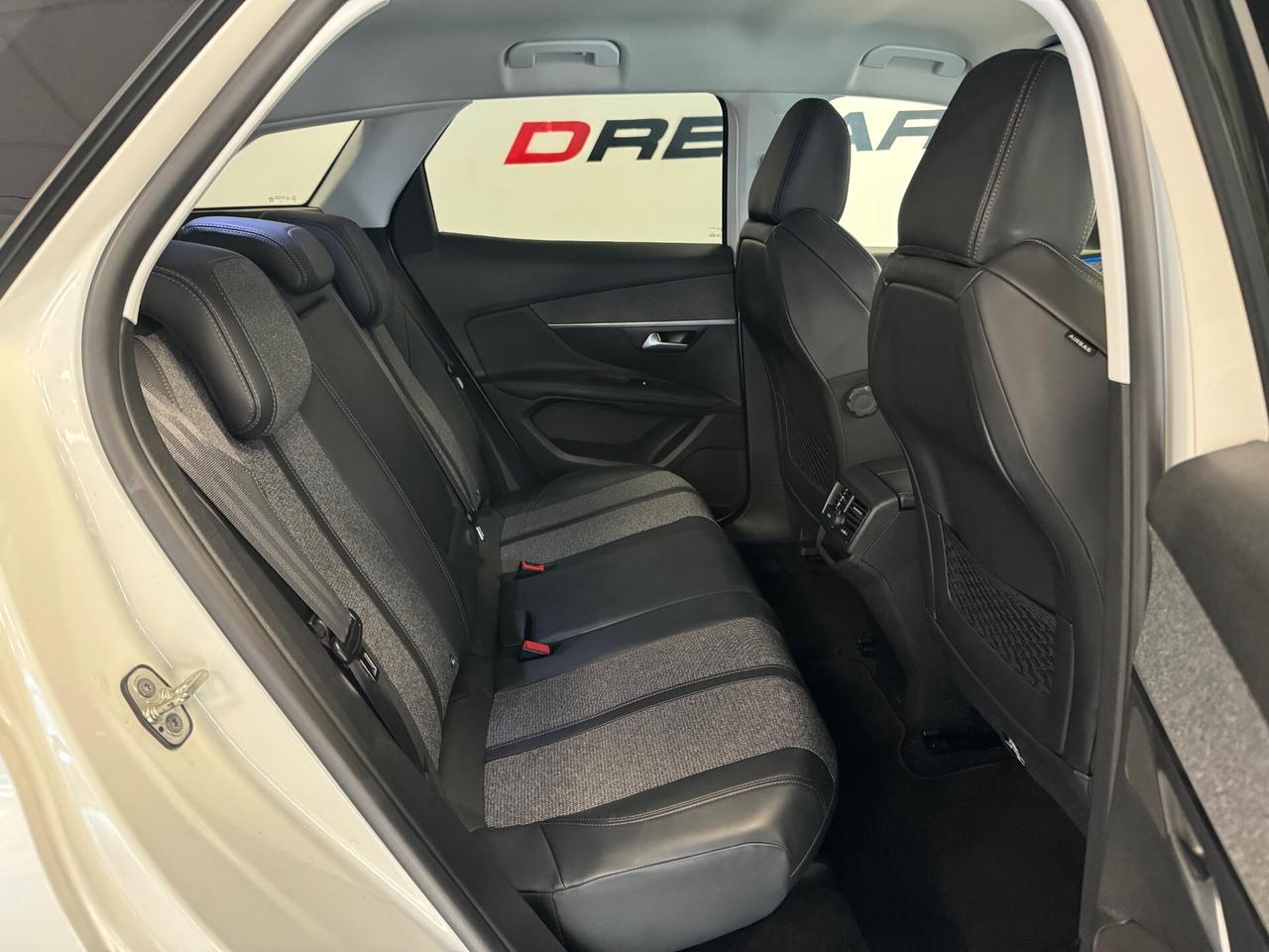 Peugeot 3008 PureTech Turbo 130 S&S EAT6 Allure 50.000 KM