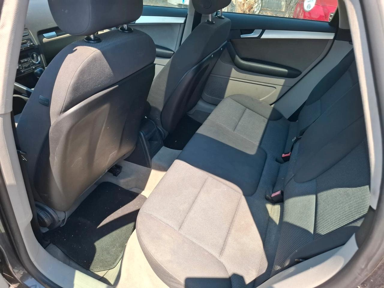 Audi A3 2.0 16V TDI Ambiente SBack Neopatentati