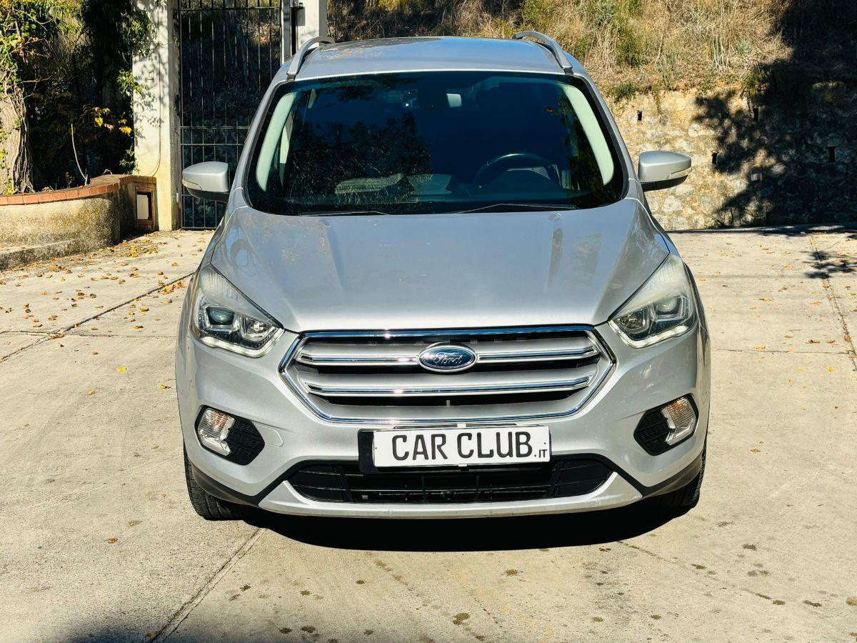 Ford Kuga 1.5 TDCI 120cv Powershift Titanium Navi