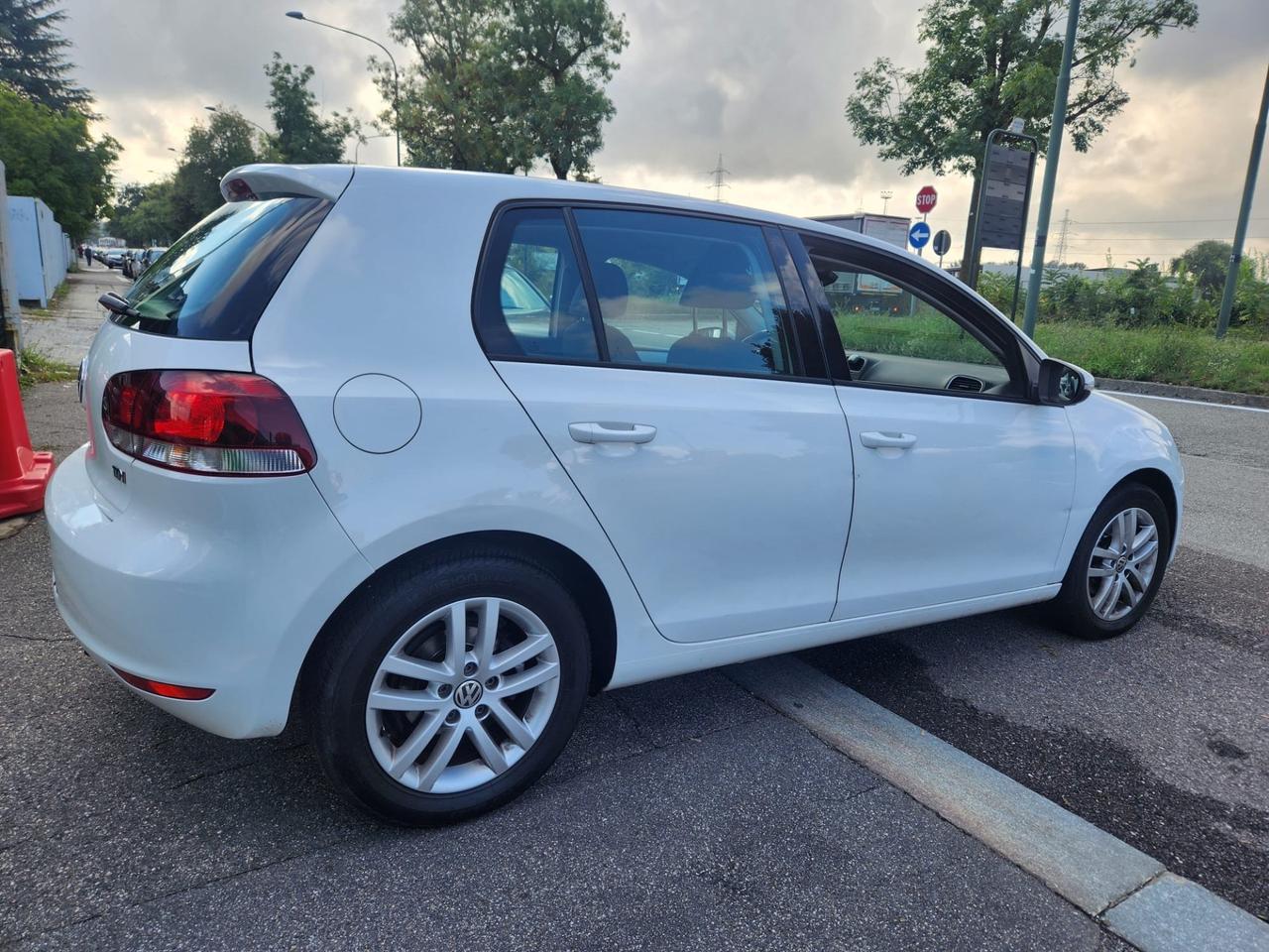 Volkswagen Golf 1.6 TDI DPF 5p. Comfortline