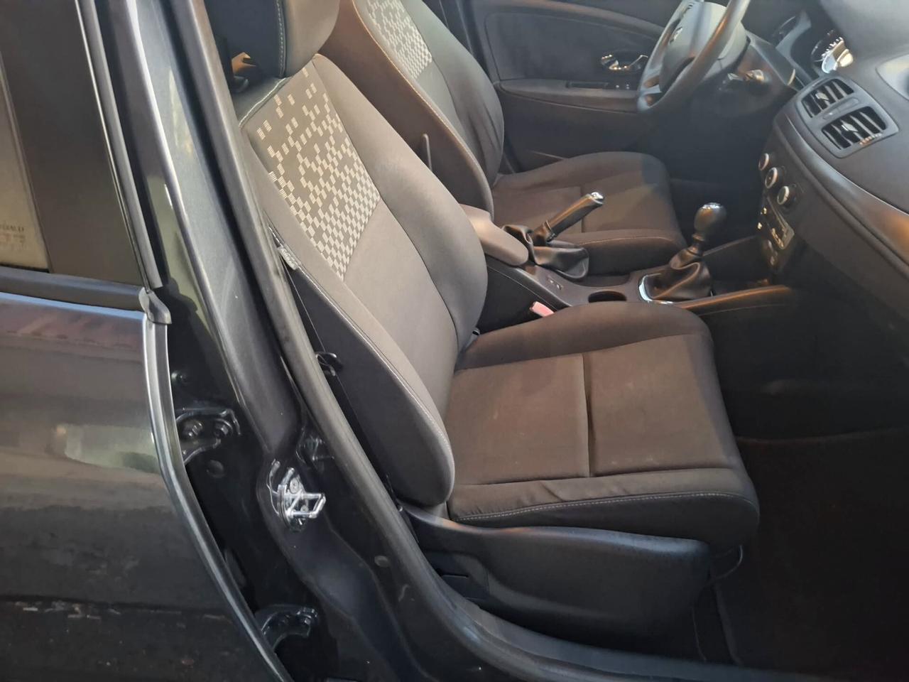 Renault Megane Mégane 1.5 dCi 110CV Wave