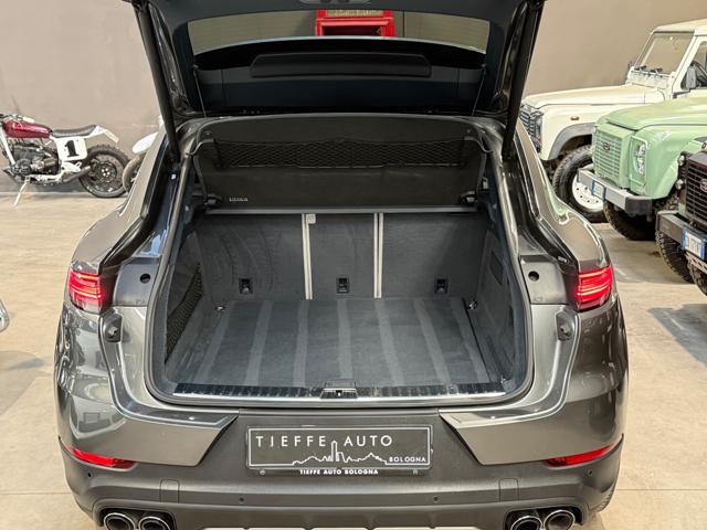 PORSCHE Cayenne Coupé 3.0 V6