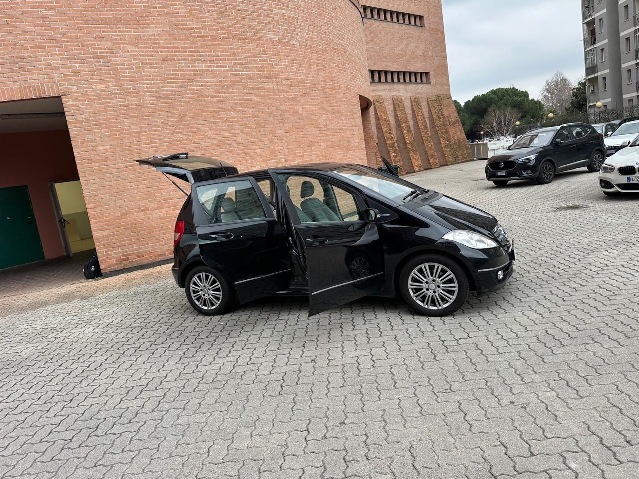 Mercedes-benz A 160 BlueEFFICIENCY Coupé Executive