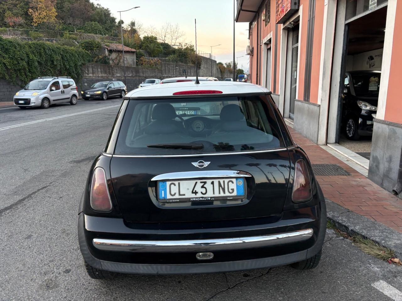 Mini 1.4 tdi One D 75cv