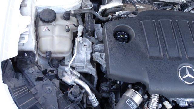 MERCEDES-BENZ GLB 200 d, Automatica, Sport Plus, Tetto elet. Garanzia..
