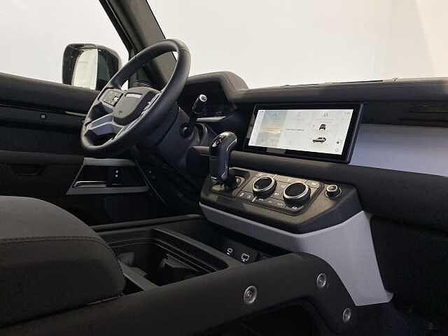 Land Rover Defender 90 3.0D I6 200 CV AWD Auto X-Dynamic SE