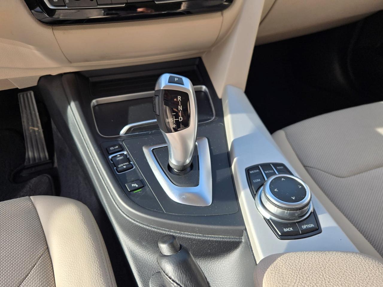 Bmw 320d xDrive Touring UNICO PROPR.