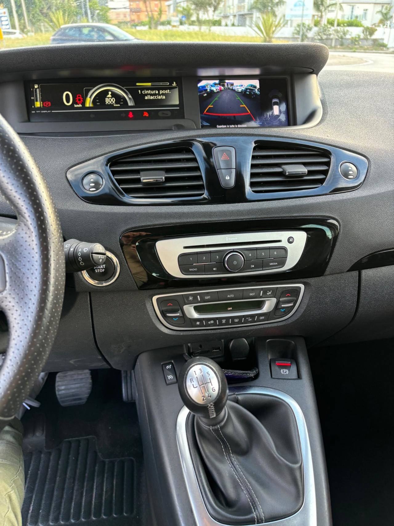 Renault Scenic Scénic XMod dCi 110 CV EDC Bose