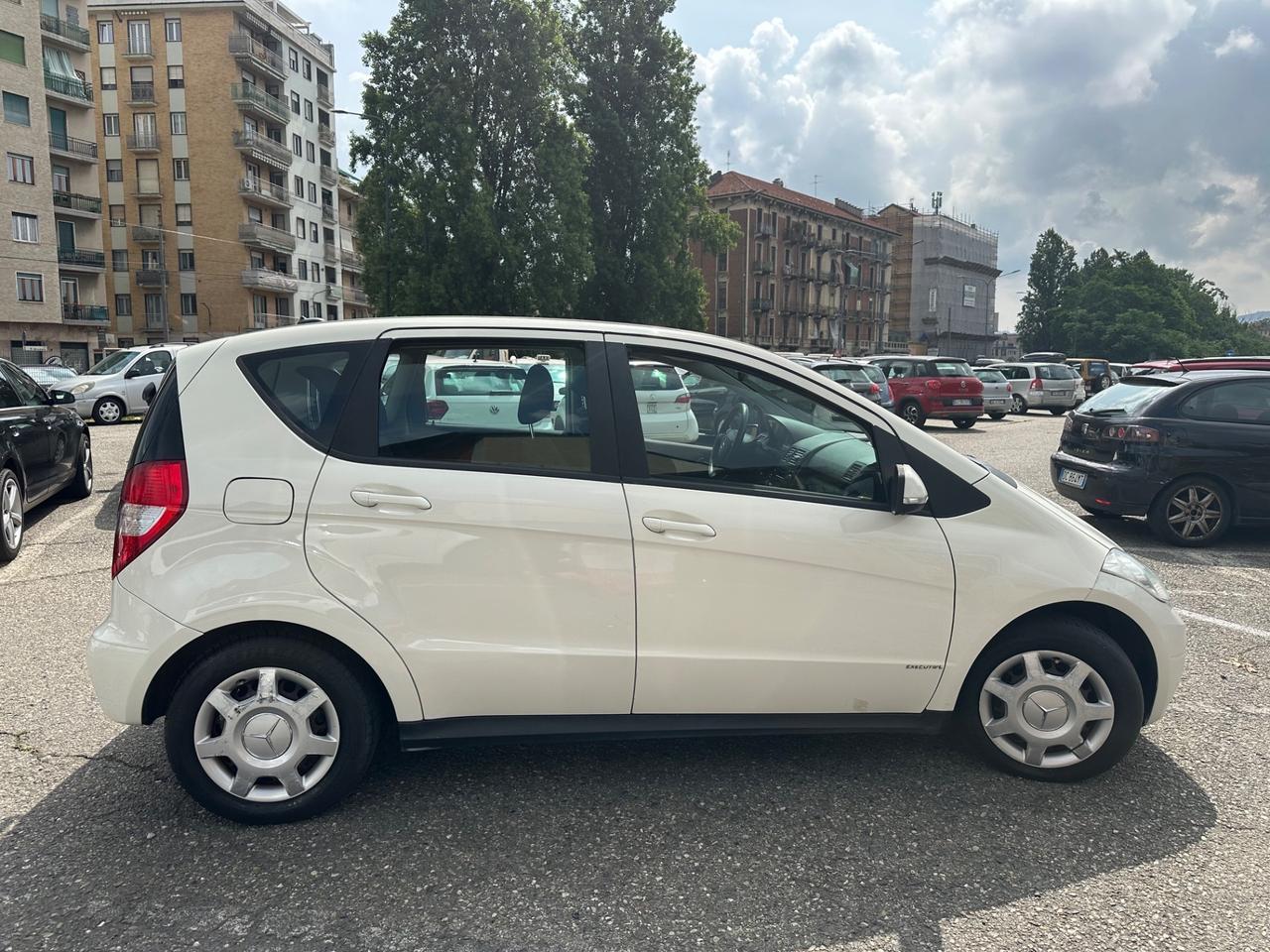 Mercedes-benz A 160 possibilità di gpl fino 2035 pochi km