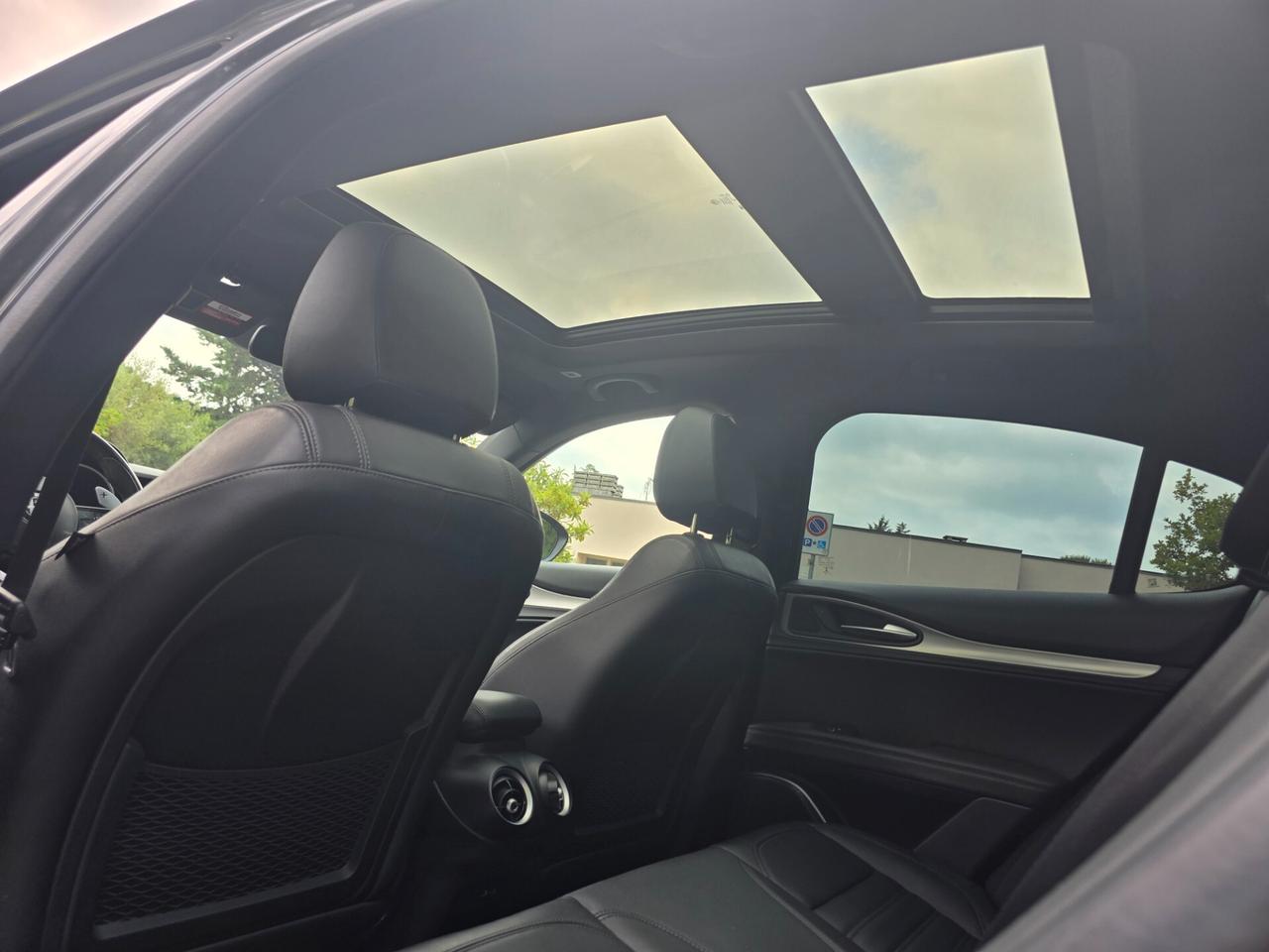 Alfa Romeo Stelvio Veloce AT8 Q4 210 CV "Iva Compresa "