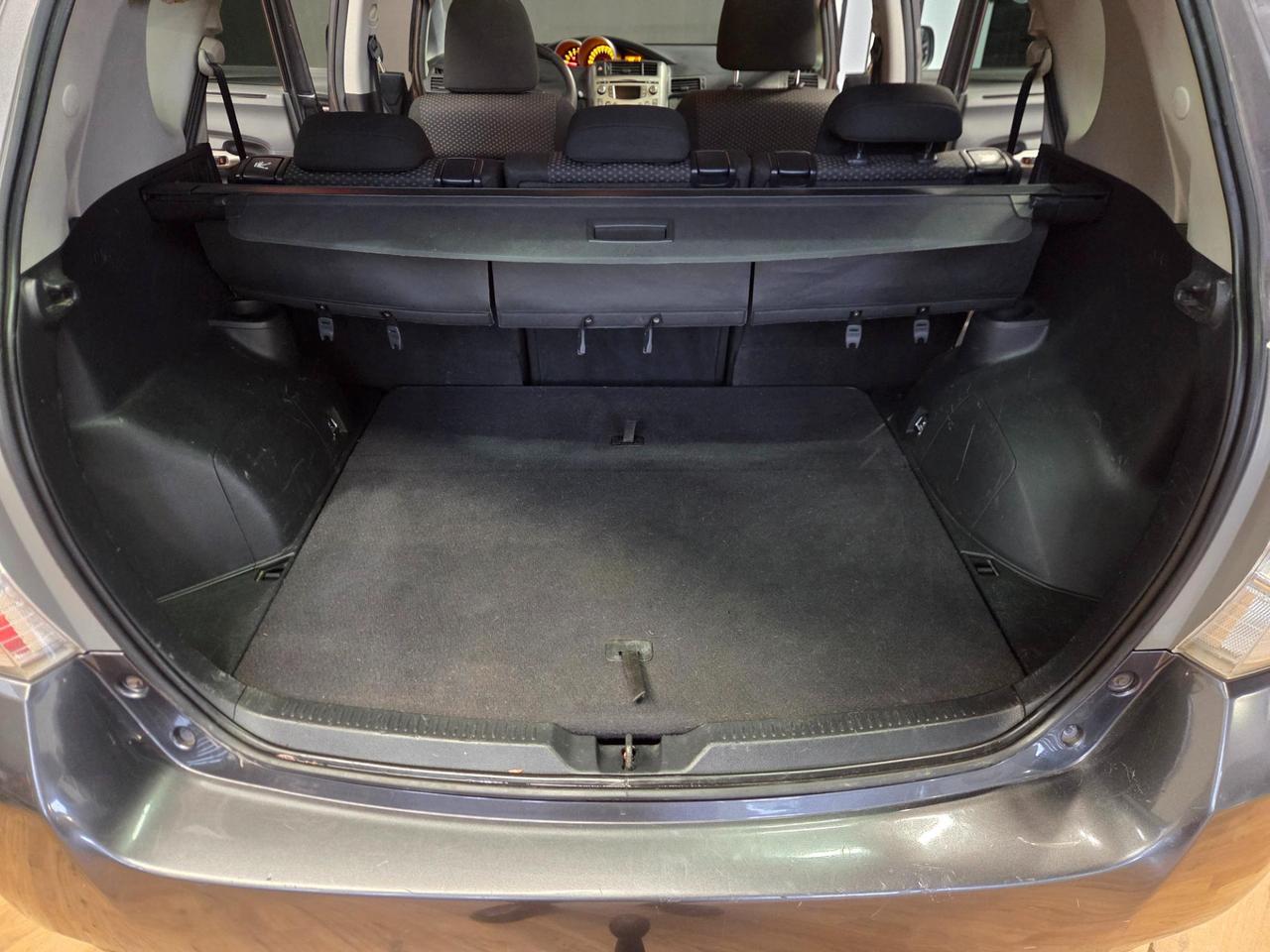 Toyota Verso 2.0 d-4d Sol mt