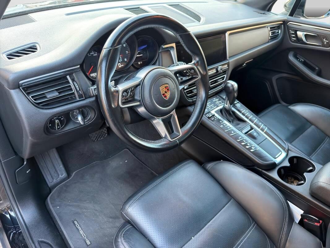 Porsche Macan 2.0 245cv pdk