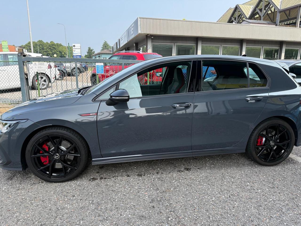 Volkswagen Golf 2.0 tsi GTI 245cv dsg