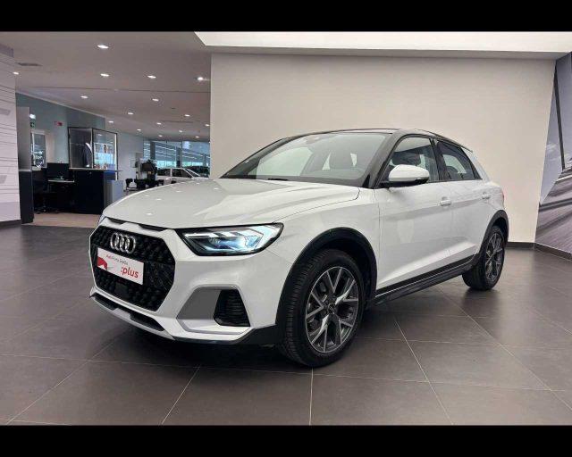 AUDI A1 citycarver 30 TFSI Admired