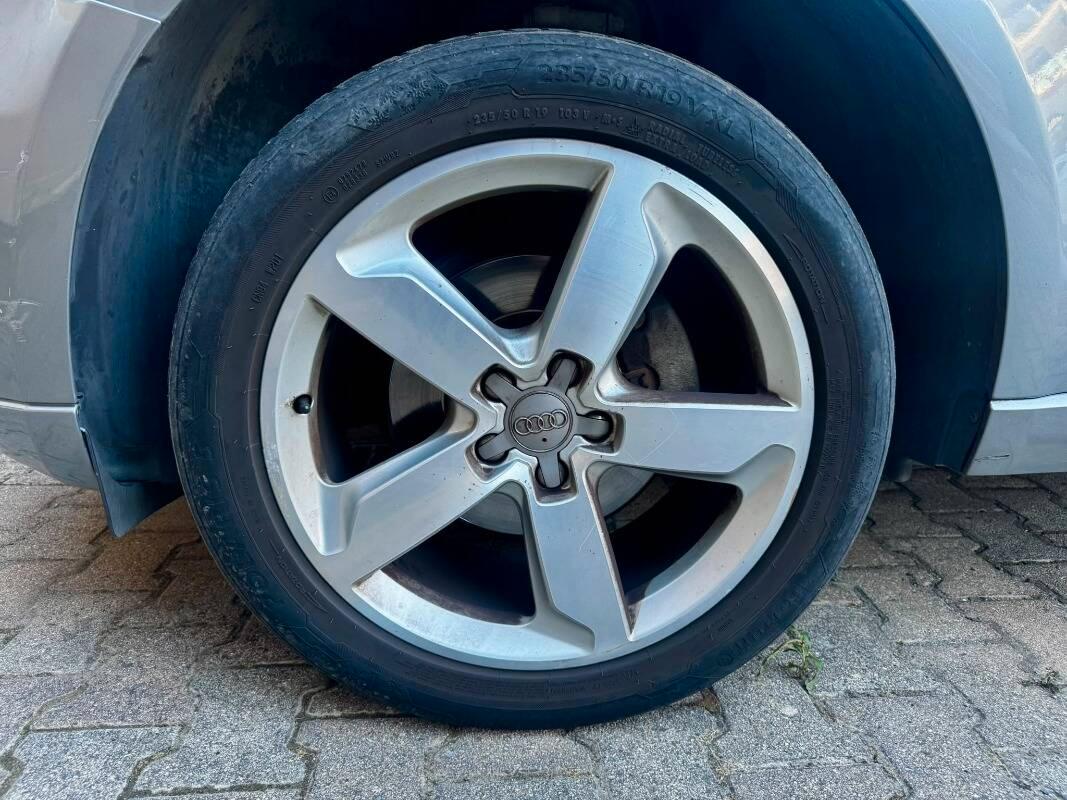 Audi Q5 2.0 tdi quattro 170cv E5