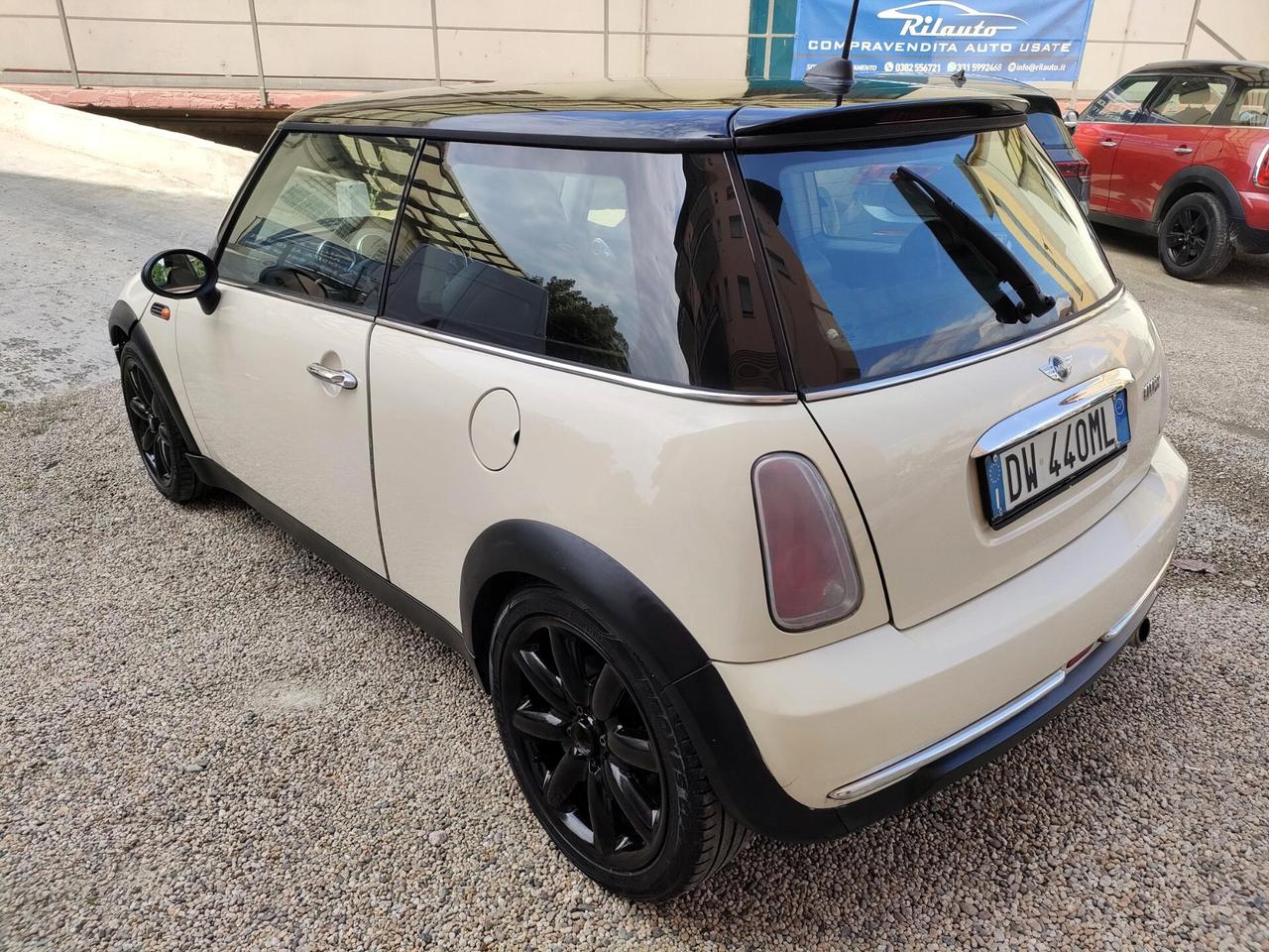 Mini 1.6 16V Cooper Harman Cardon