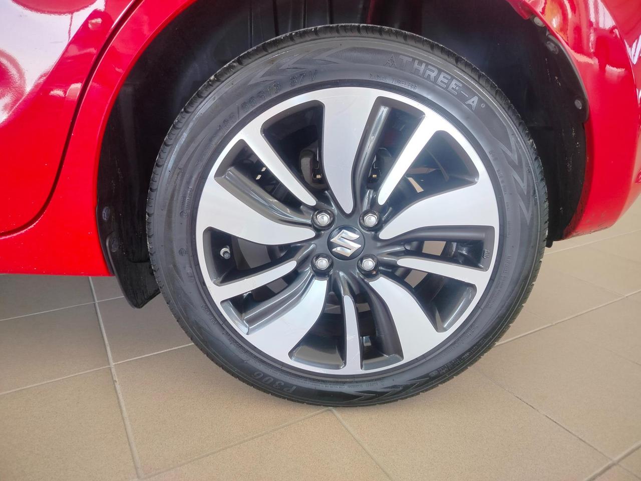 Suzuki Swift 5 Porte Swift 1.2h Top 2wd my19