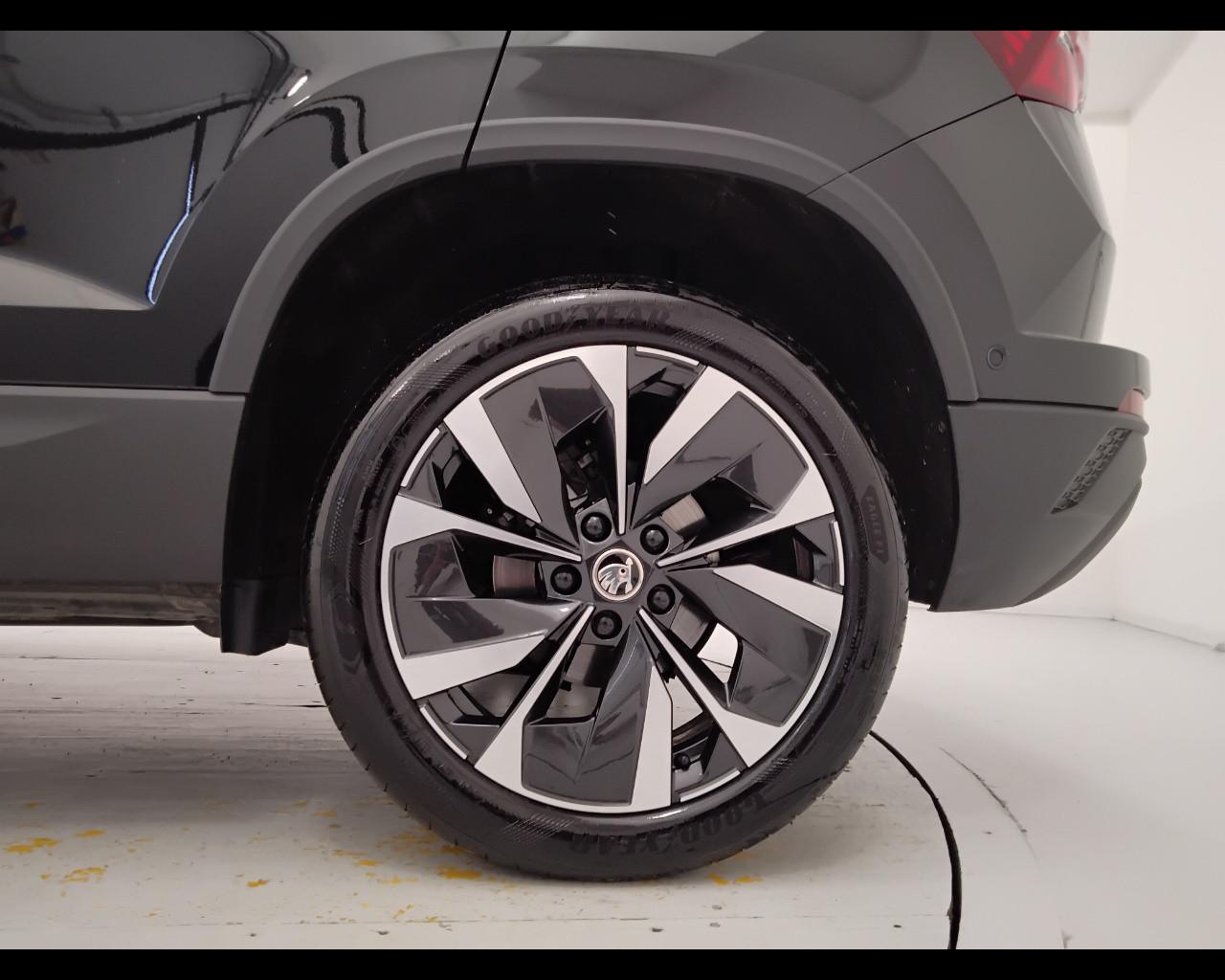 SKODA Karoq 2022 - Karoq 2.0 tdi evo Style 150cv