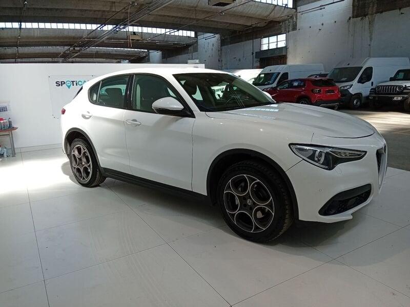 Alfa Romeo Stelvio 2.2 Turbodiesel 210 CV AT8 Q4 Executive