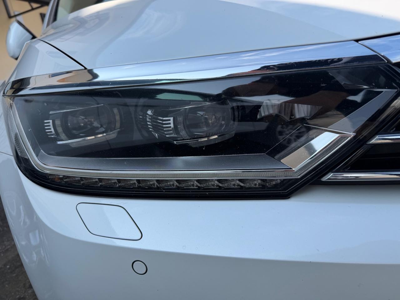 Volkswagen Passat Variant 2.0 TDI DSG Business BlueMotion Tech