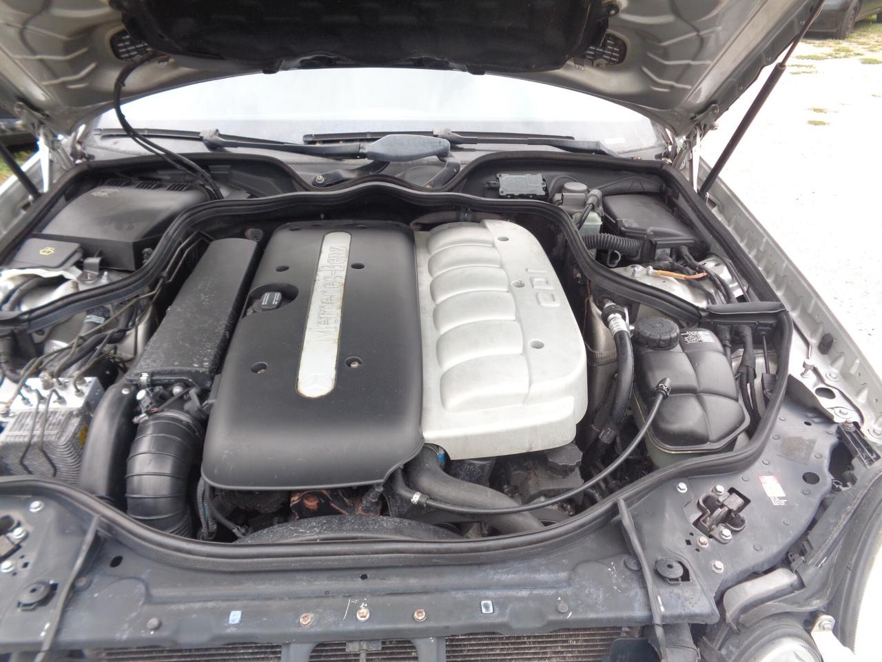 Mercedes-benz E 320 CDI cat S.W. Avantgarde solo export