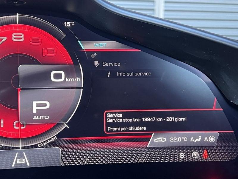 Ferrari 296 GTS GTS 830 CV