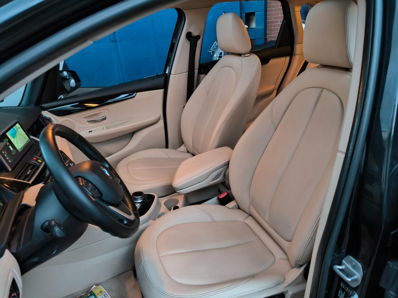 Bmw 2er Active Tourer 218i 135CV Luxury 2017 TETTO APRIBILE