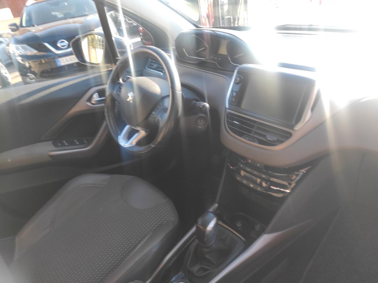 Peugeot 2008 1.6 VTi 120CV Allure