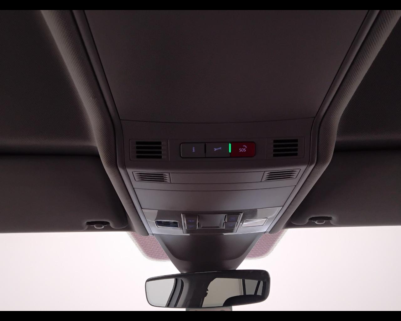 VOLKSWAGEN Tiguan II 2021 Allspace - Tiguan Allspace 2.0 tdi Elegance 150cv 7p.ti dsg