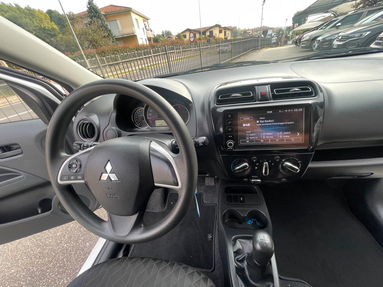 Mitsubishi Space Star 1.2 Invite Radio