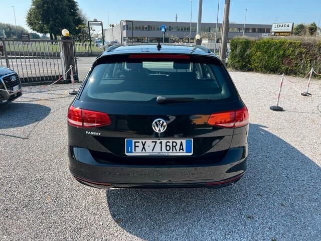 Volkswagen Passat Variant 2.0 Tdi 150Cv Business Dsg - Navigatore Discover
