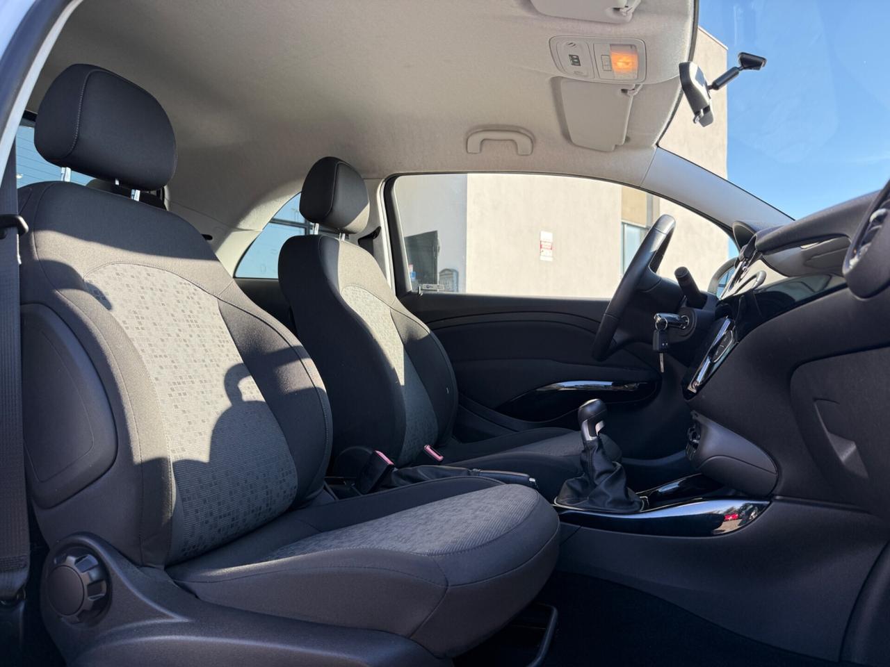 Opel Adam 1.2b - 70 CV |UNIPRO|BI-COLOR