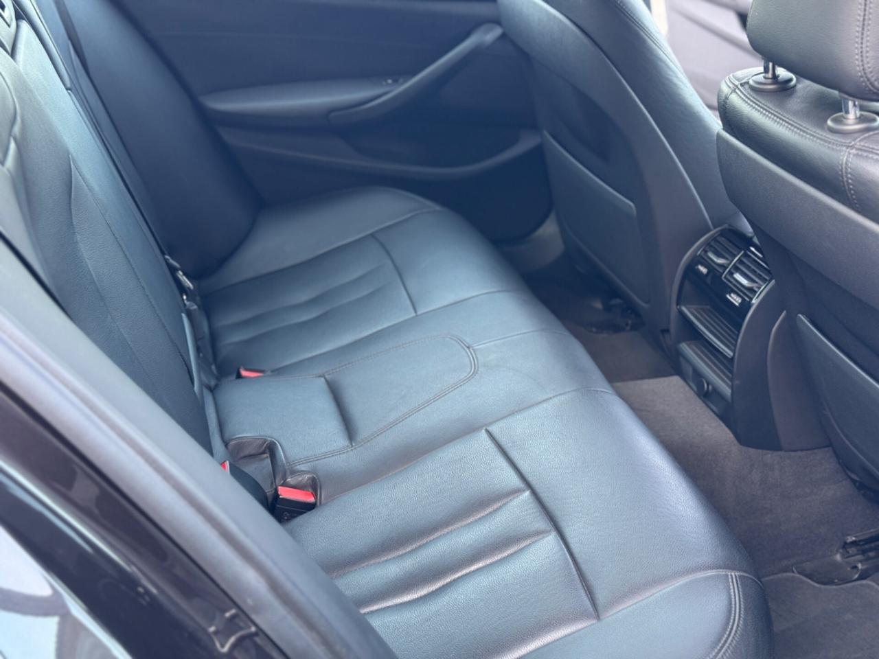 Bmw 520d Sport 105.000KM! Berlina! EURO 6!