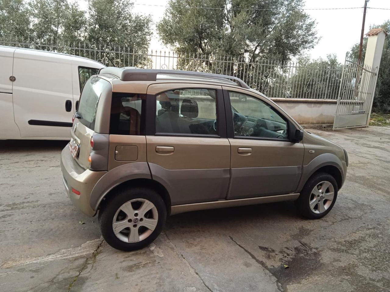 Fiat Panda 1.3 MJT 16V 69cv 4x4 Cross con soli 106000 km