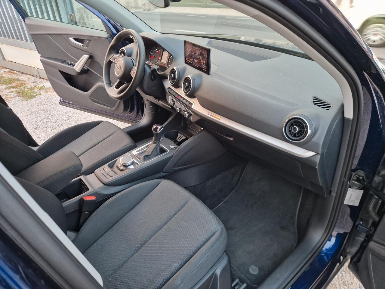 Audi Q2 30 TDI S tronic Business Advanced