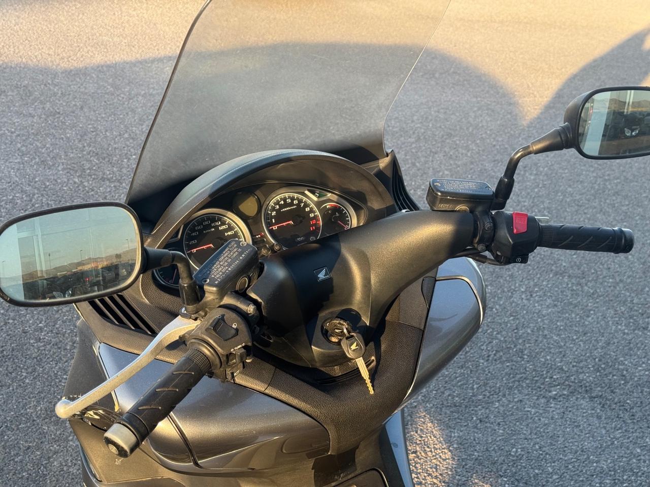 Honda SW-T400