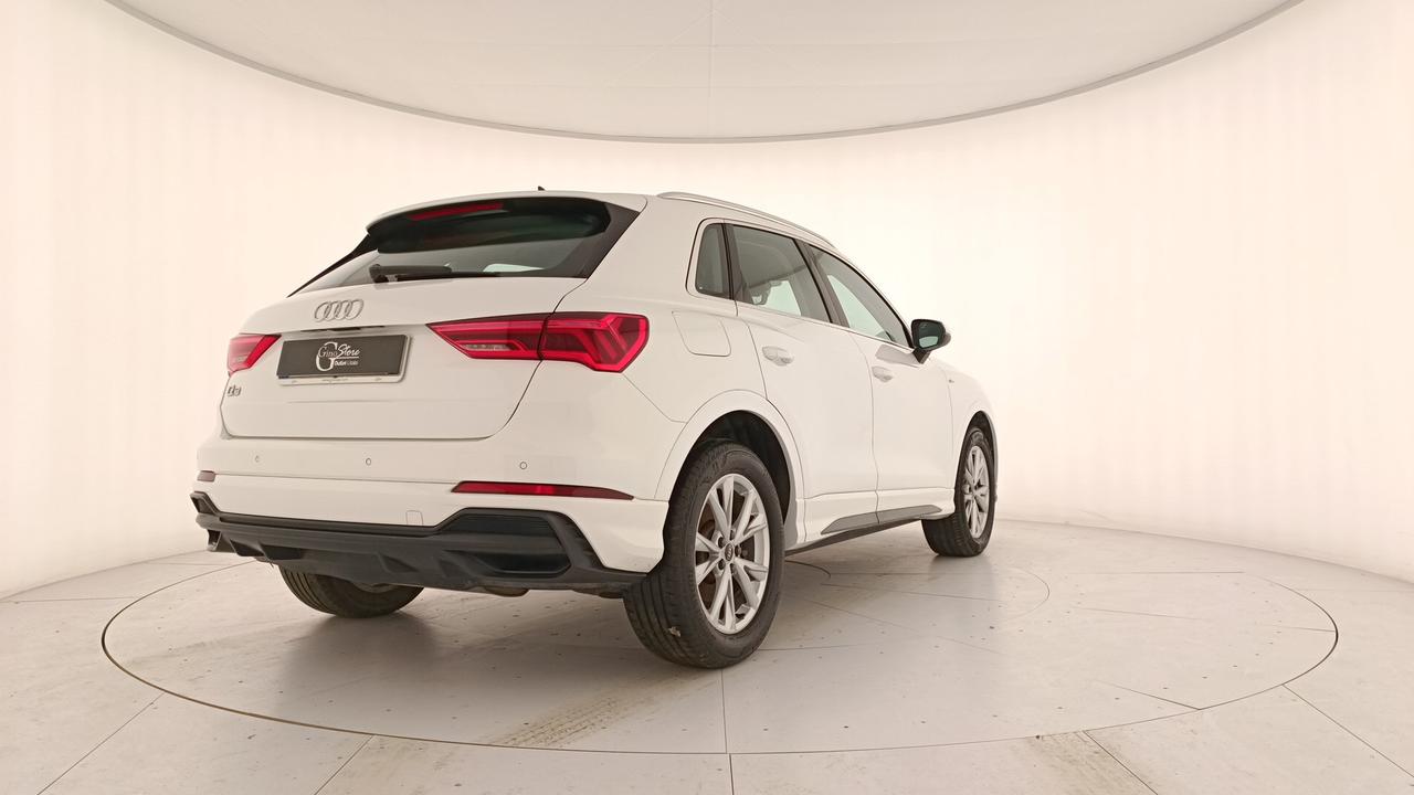 AUDI Q3 II 2018 - Q3 II 2018 - Q3 45 1.4 tfsi e S Line Edition s-tronic