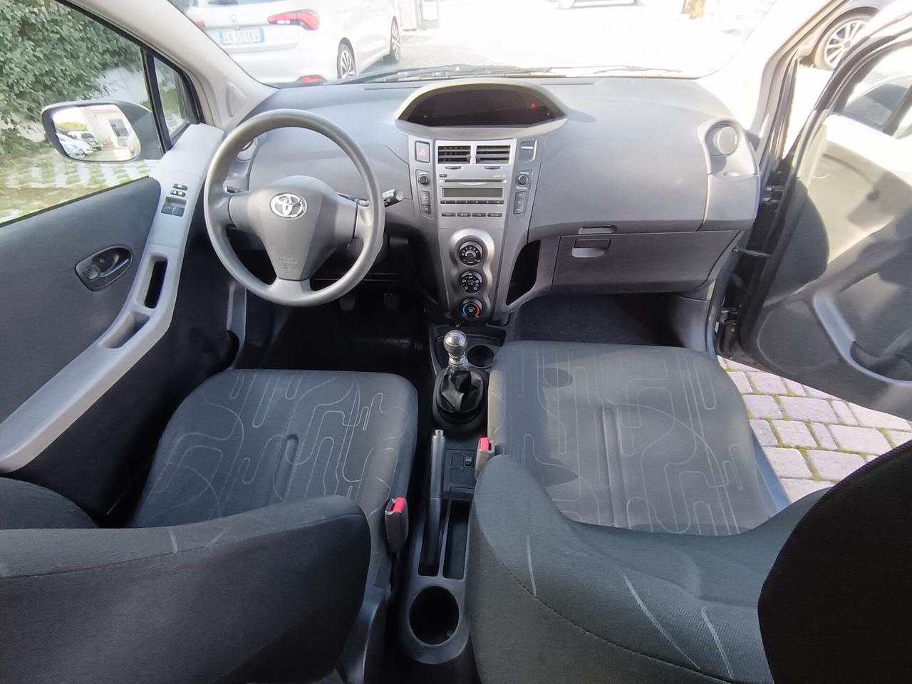 Toyota Yaris 1.4 D-4D 5 porte