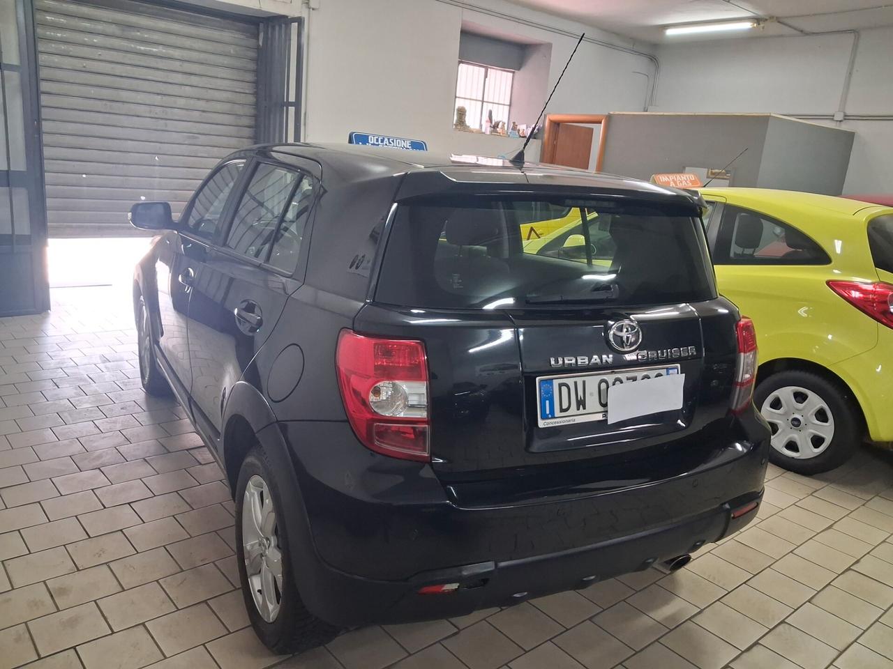 Toyota Urban Cruiser 1.4D unico prop 2009 AWD