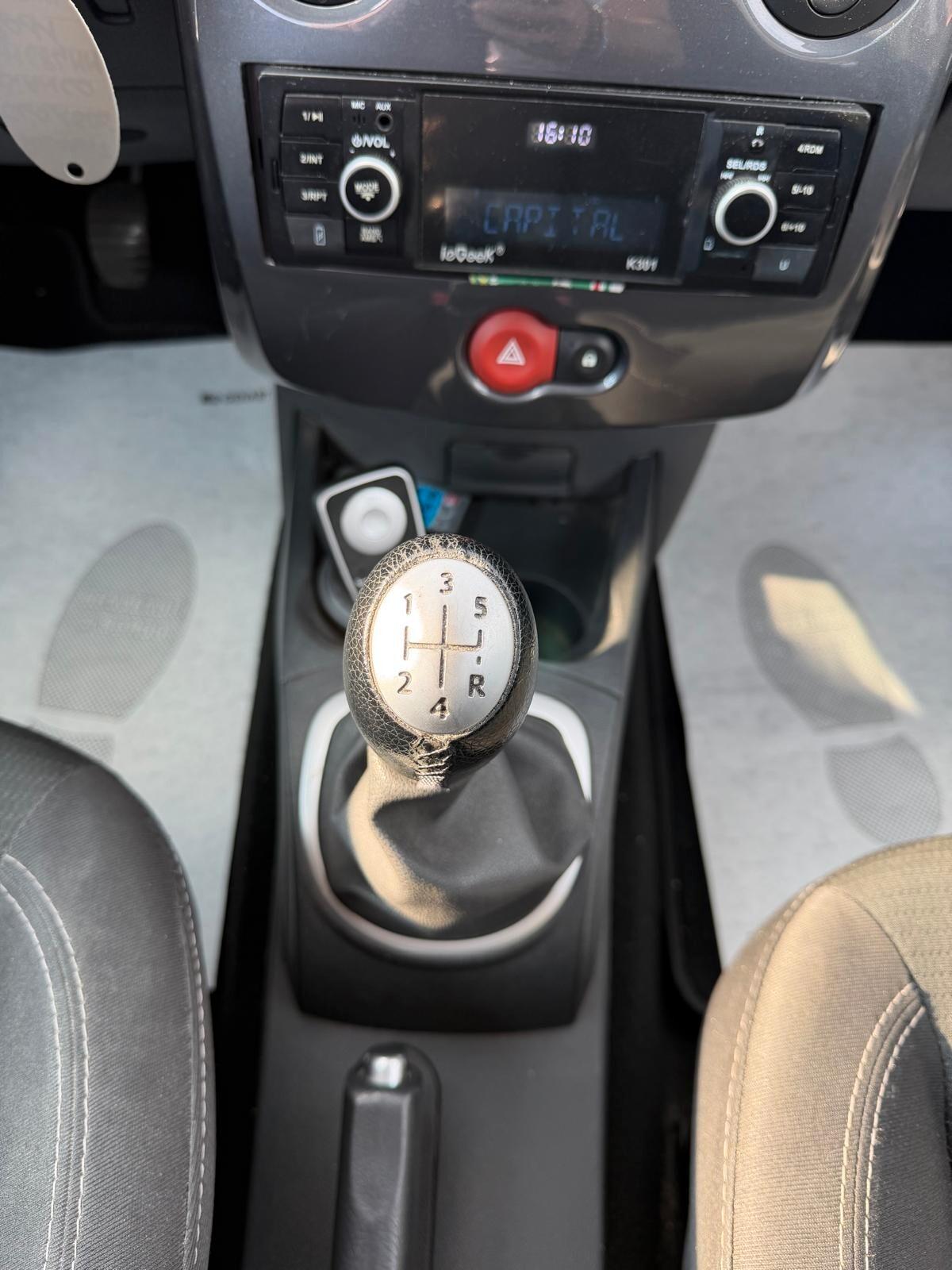 Renault Clio 1.5 DCI 75CV 5P DYNAMIQUE 2011