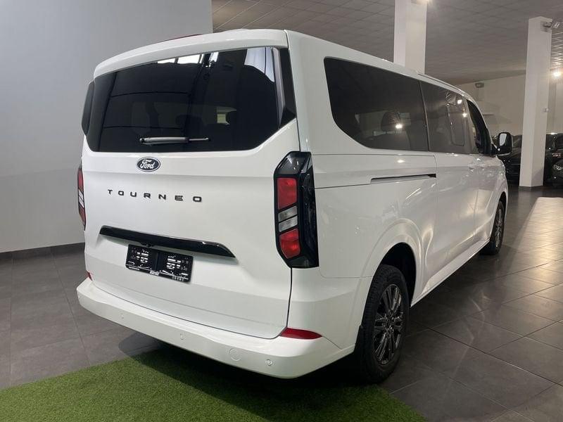 Ford Tourneo Custom 320 2.0 EcoBlue 150CV PL Titanium